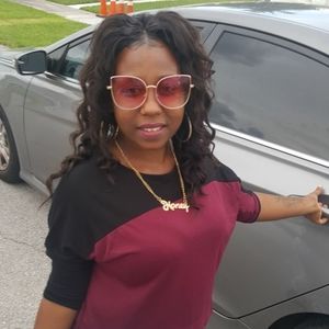 Meet your Posher, Chin